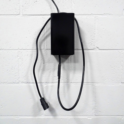 76.SKU10100 Laadhouder Support mural pour chargeur de batterie M 210 x 80 x 55 mm