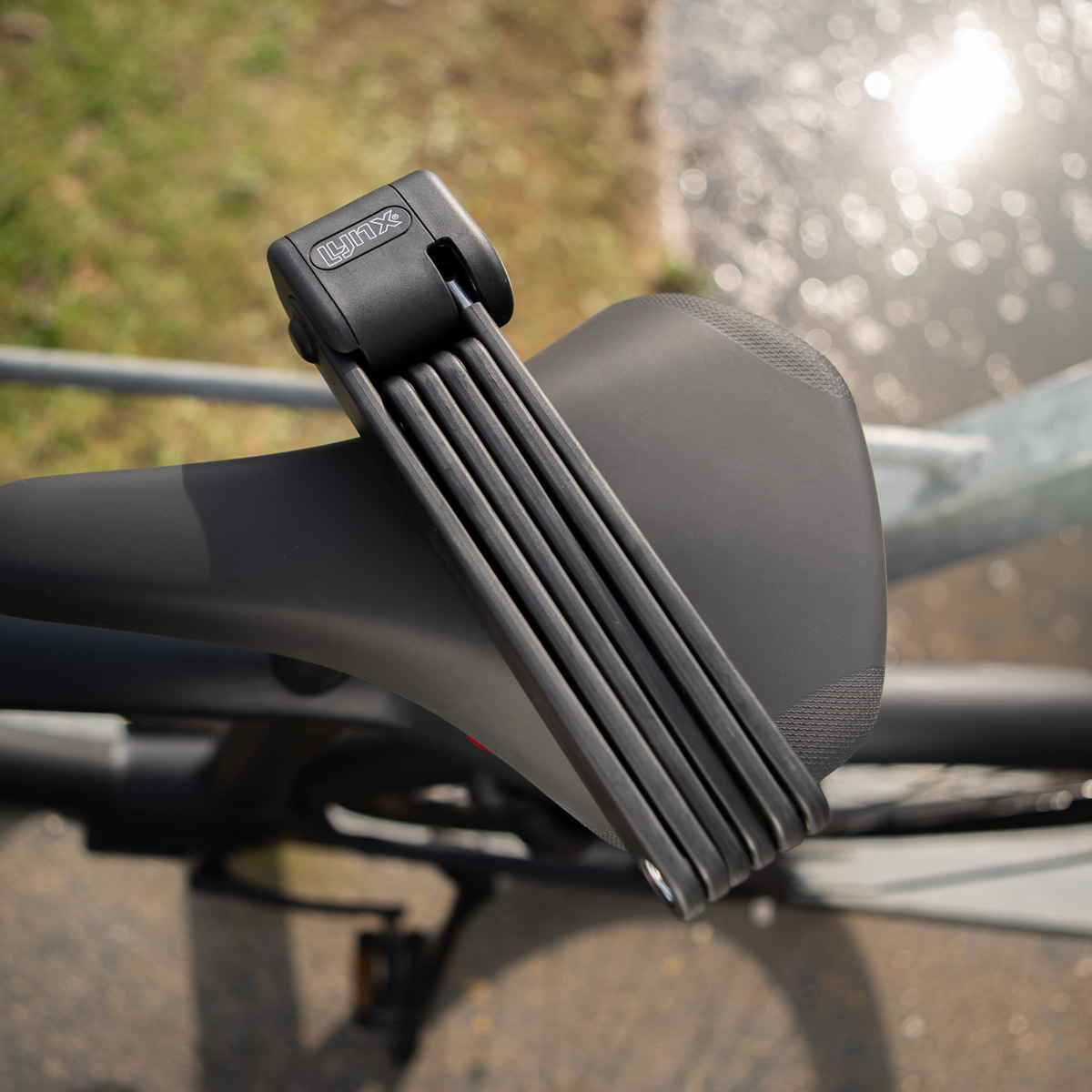 410408 LYNX Folding lock Pivot ART 2 95 cm