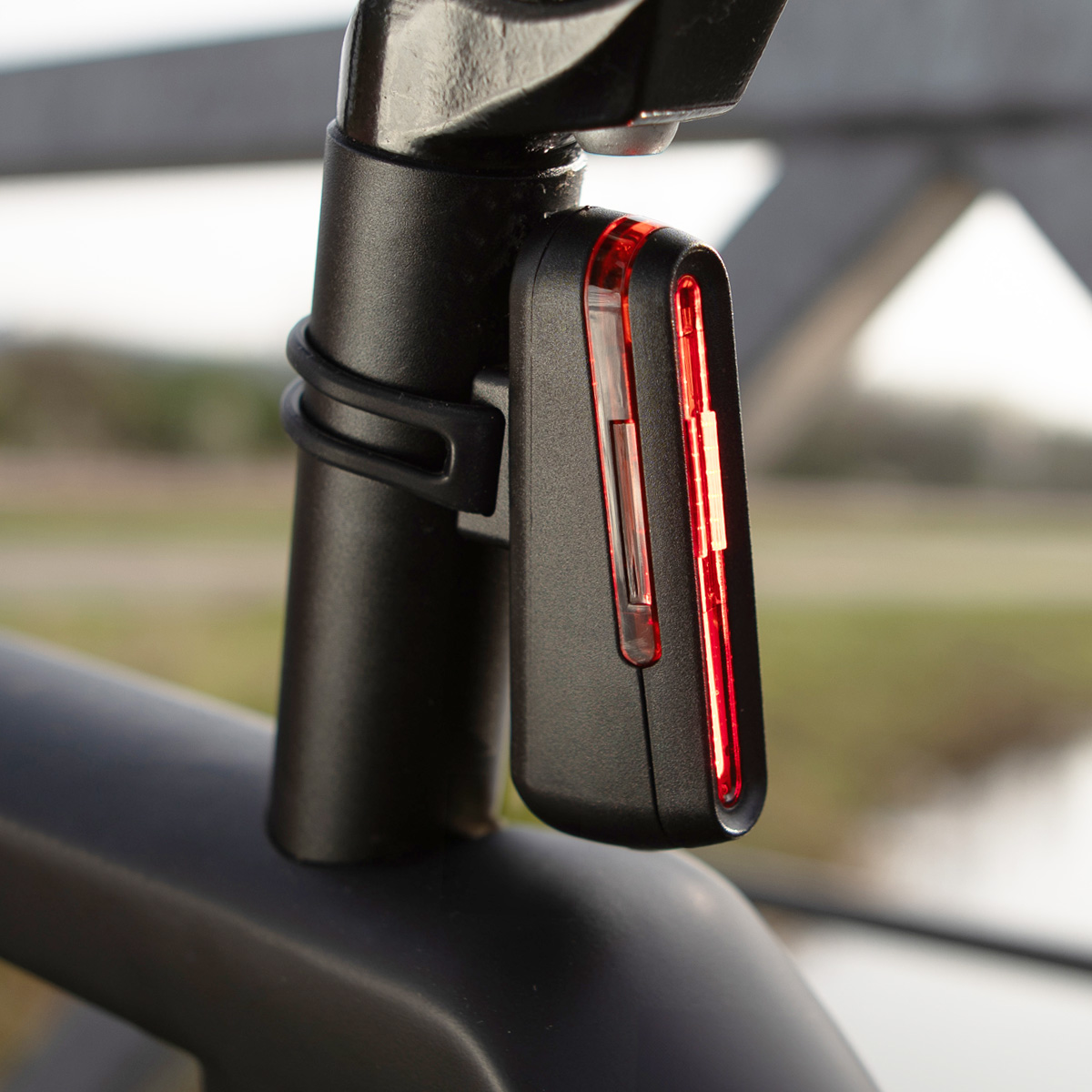 429747.R LYNX Rücklicht USB Spider